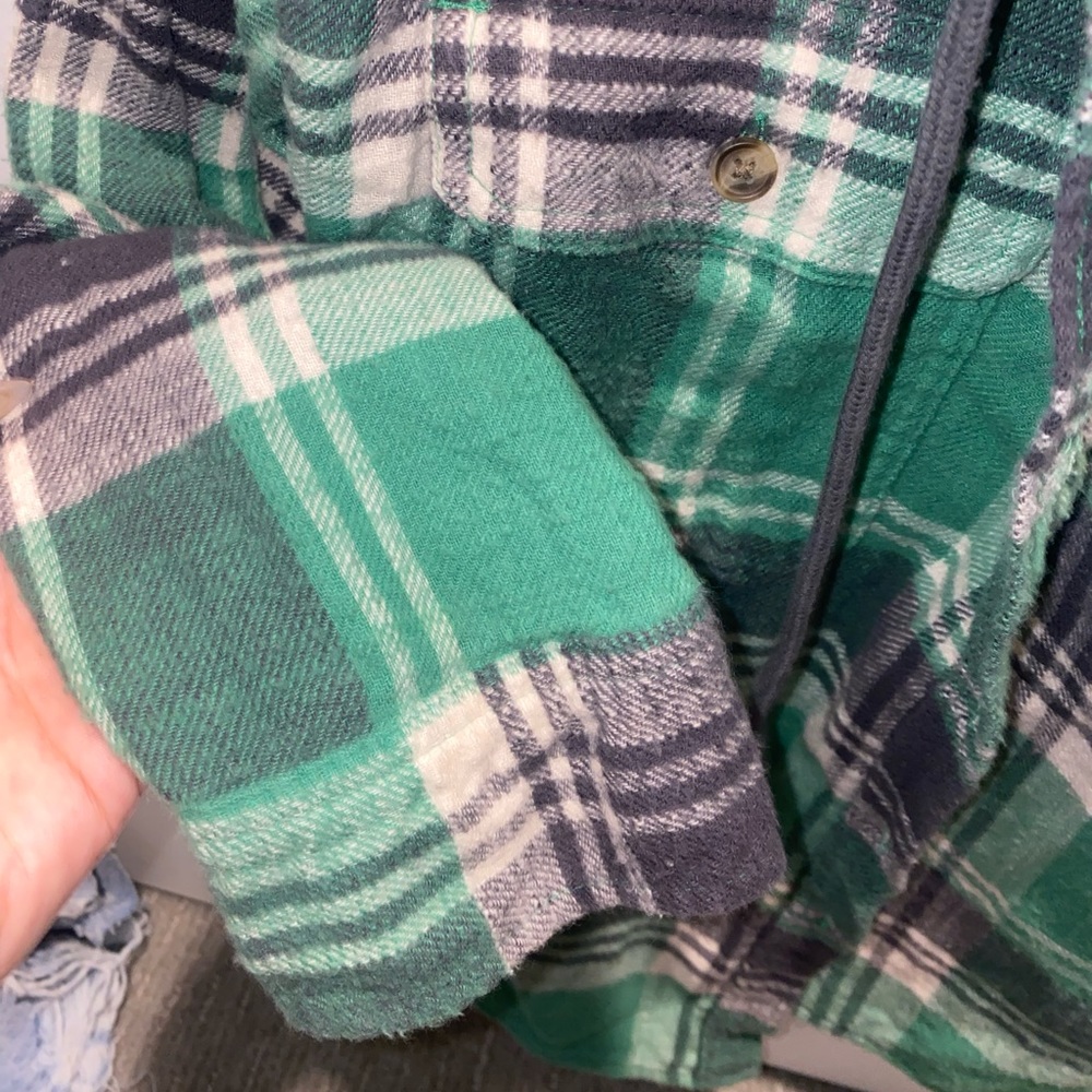 Hooded Flannel - Picture 2 of 3